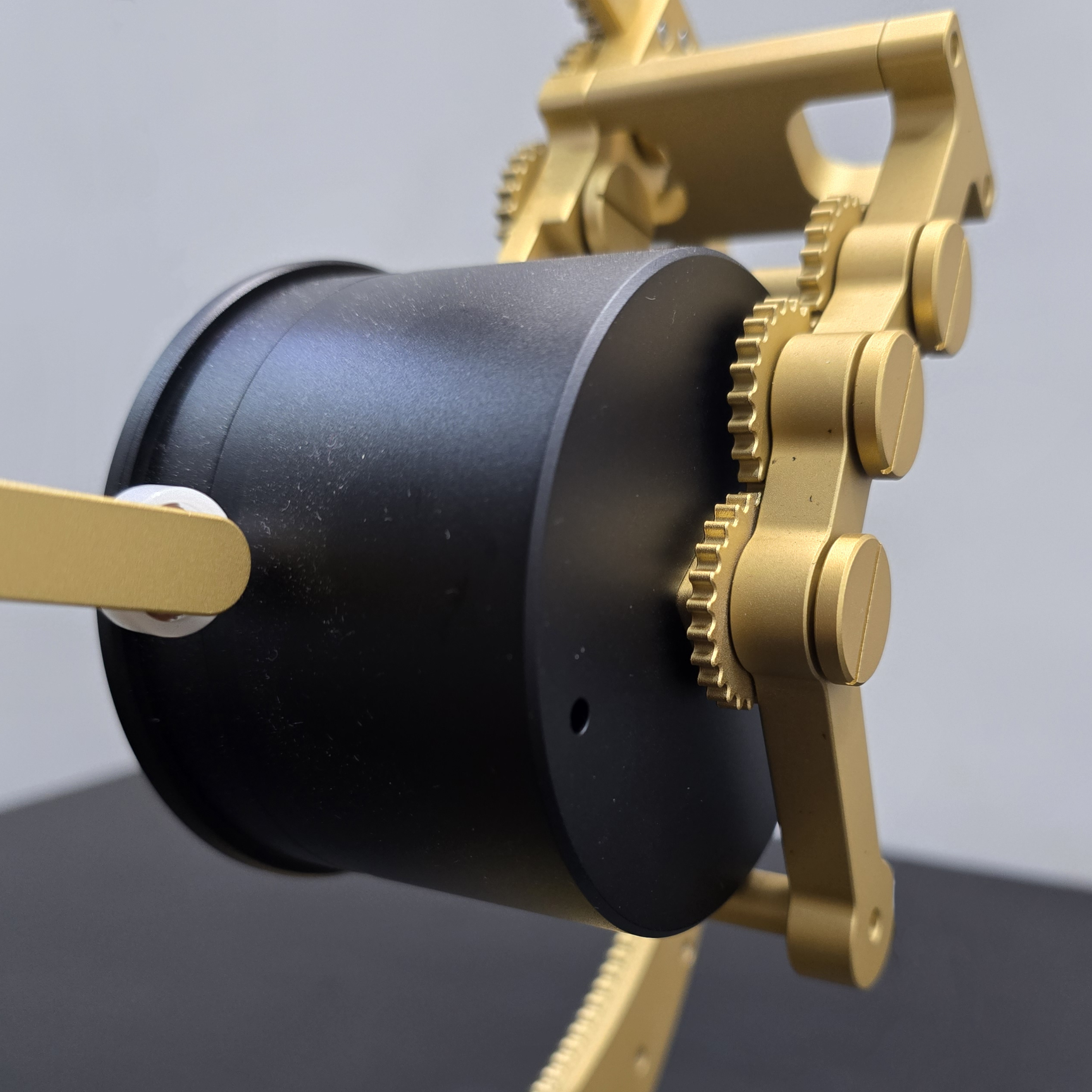 FAWES Halo Watch Winder - Gold