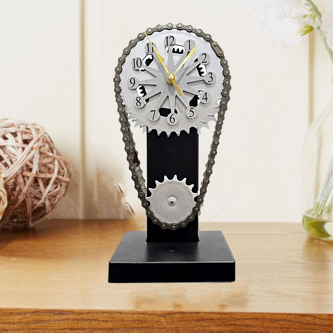 Rotating Gear Chain Clock