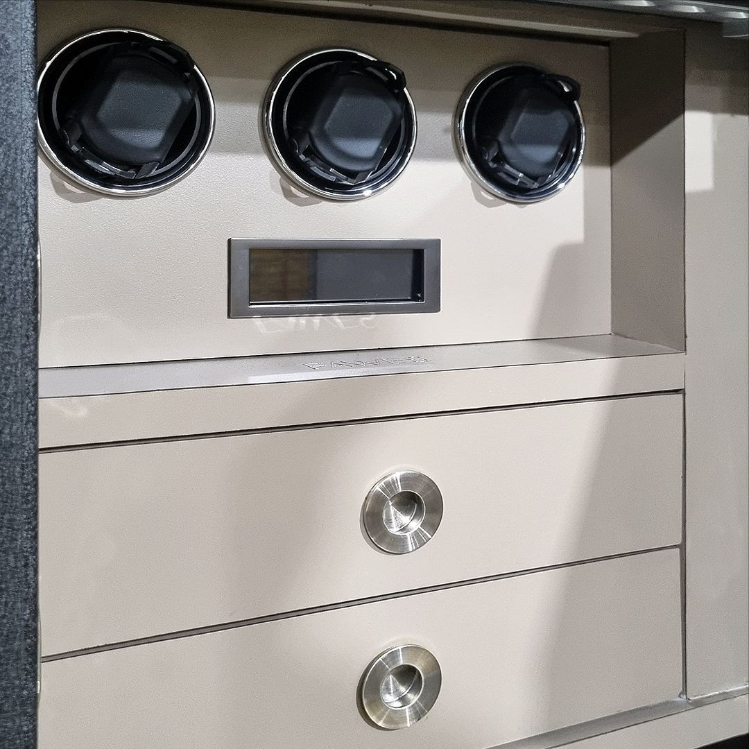 Elite S - Safe Locker - Beige