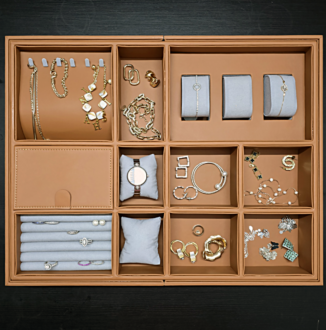 Expandable Jewelry Organizer