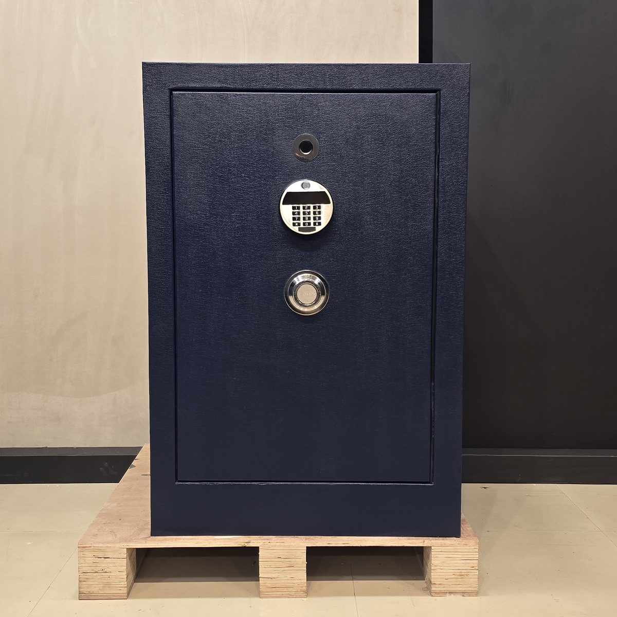 FAWES Elite S Leather Finished Security Safe – Front View