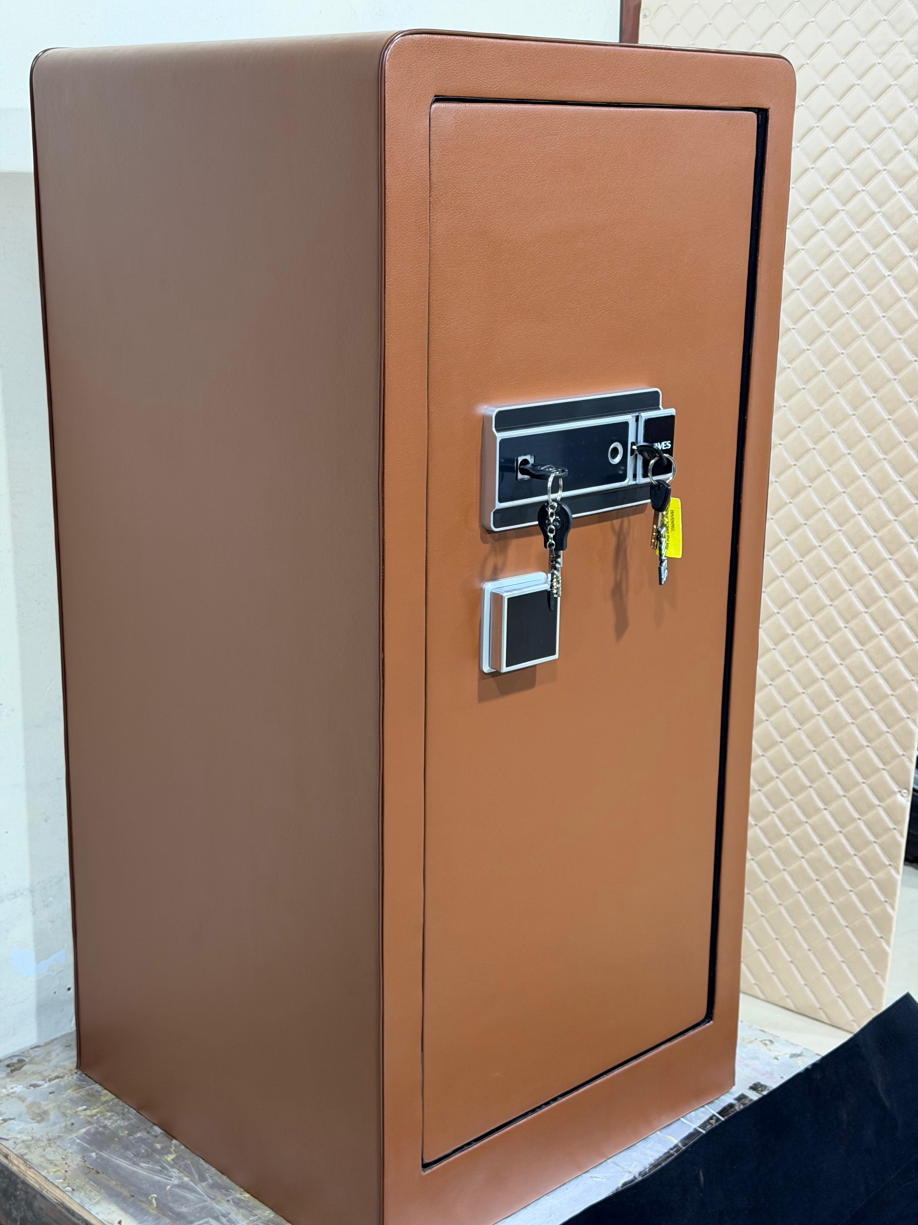 Elite M - Safe Locker